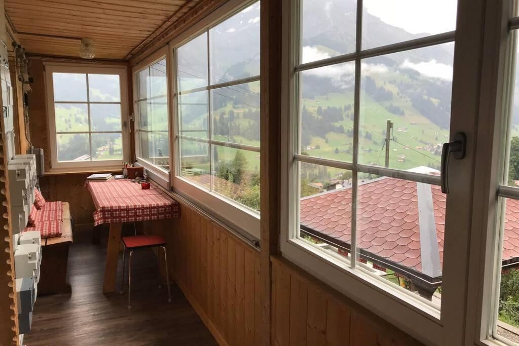 Chalet Sonnenheim Mit Atemberaubender Aussicht Adelboden Bagian luar foto